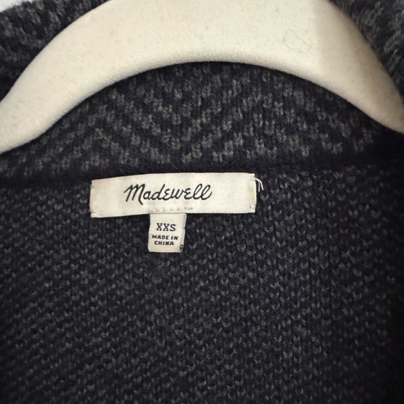 Madewell oversized herringbone sweater - Picture 2 of 3